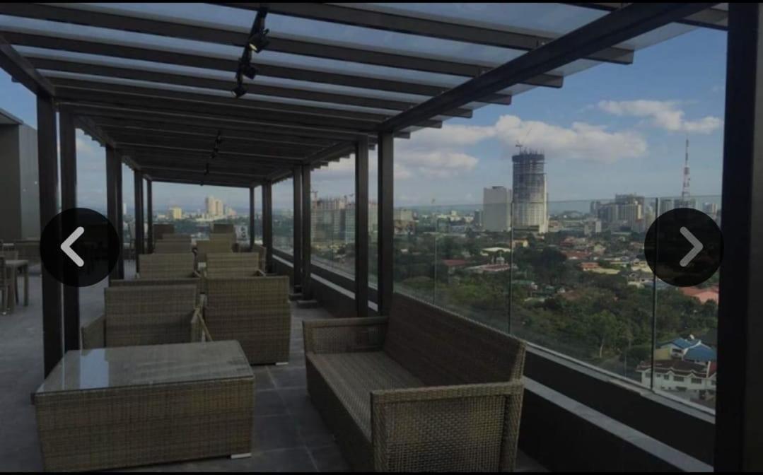 My Happy Place West Avenue Suites Ciudad Quezon Exterior foto